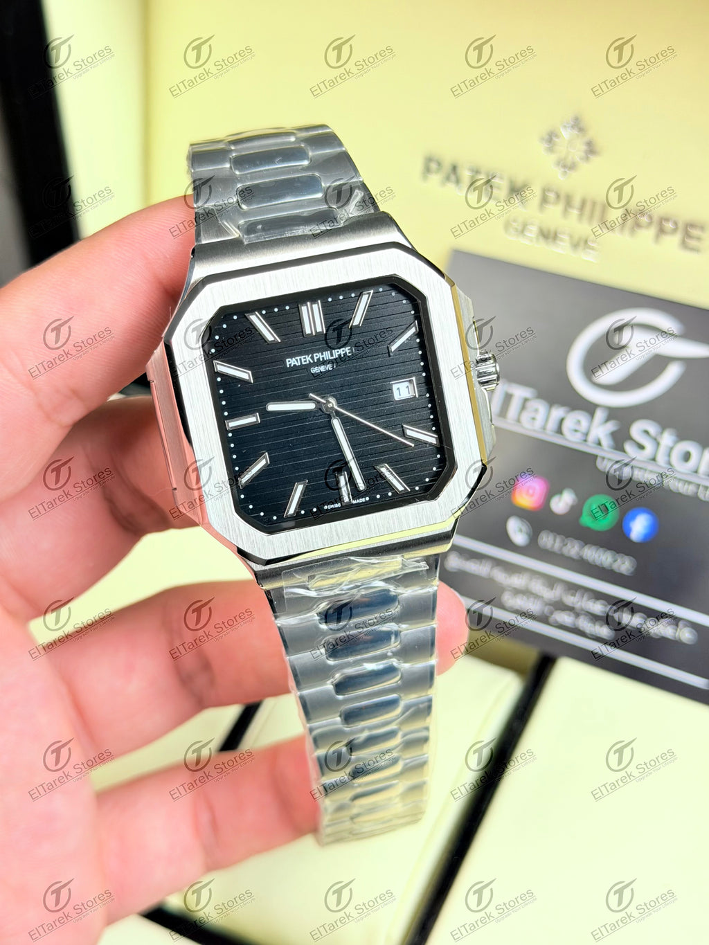 Patek Philippe Cubitus 5821 Black Dial