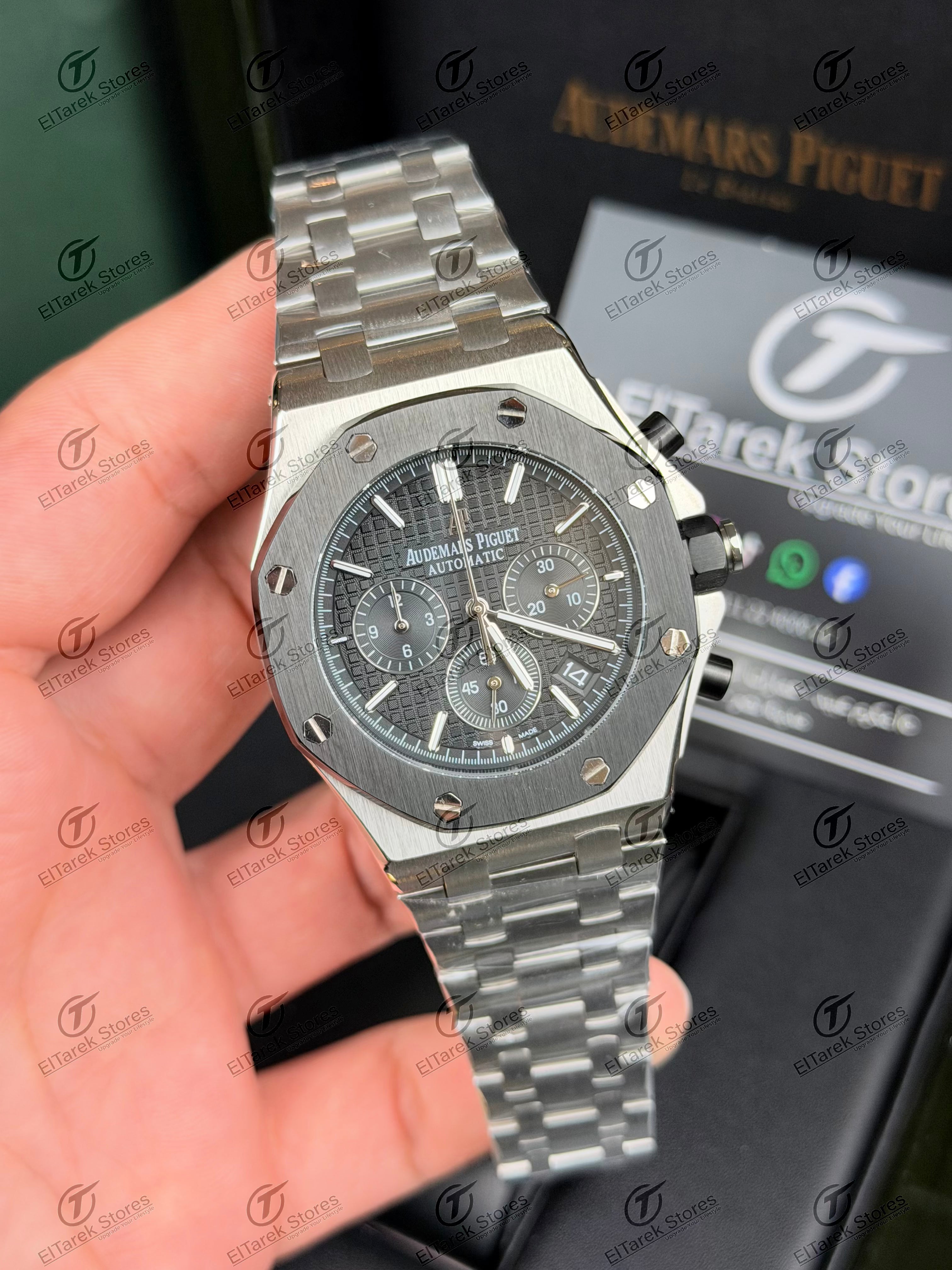 Audemars Piguet Royal Oak Offshore Black Dial Metal
