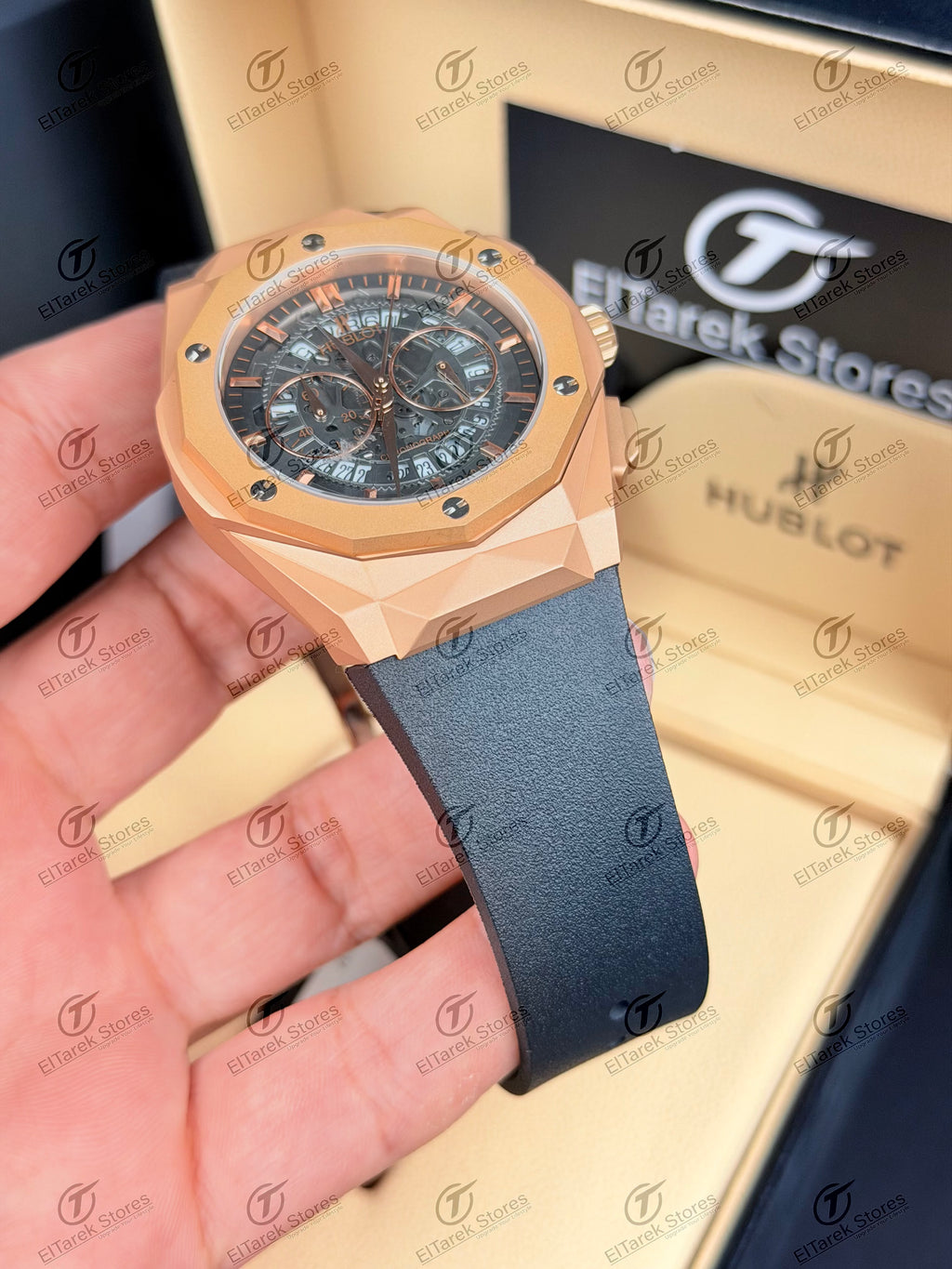 Hublot Classic Fusion Aerofusion Chronograph Black Dial Black Rubber Rose
