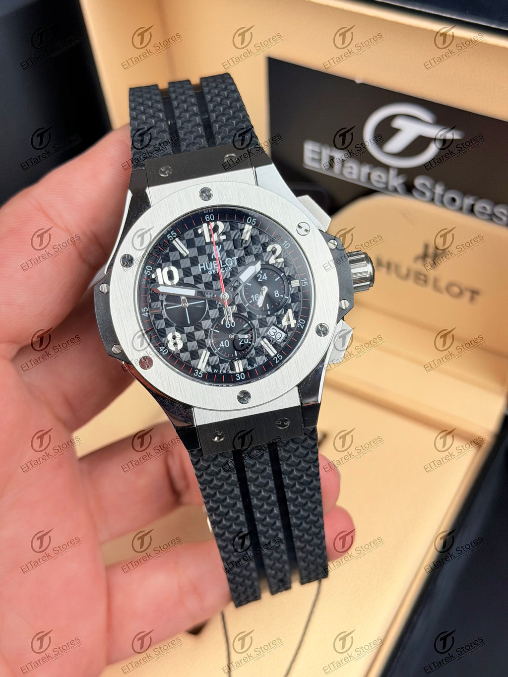 Hublot Big Bang Chronograph Black Chess Dial Black Rubber Metal