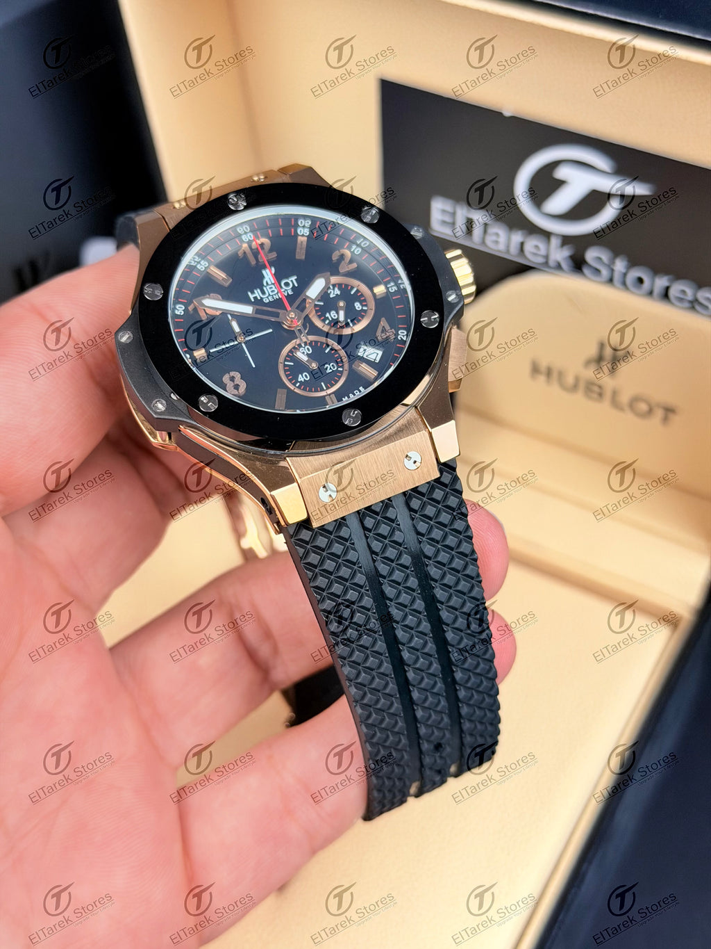 Hublot Big Bang Chronograph Black Dial Black Rubber Ceramic Rose