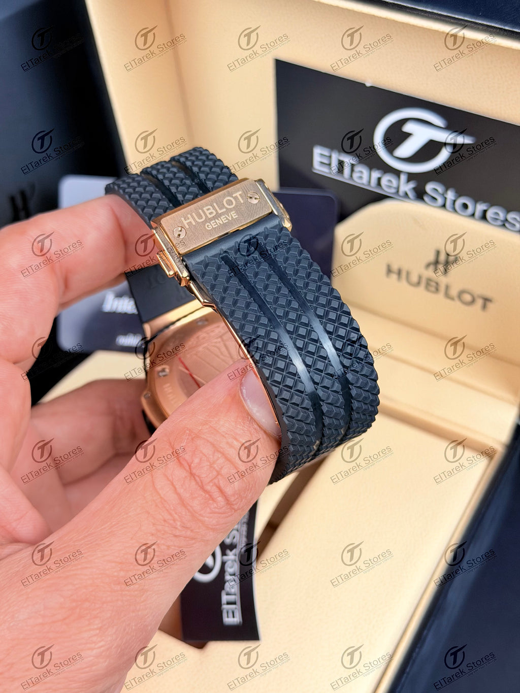 Hublot Big Bang Chronograph Black Chess Dial Black Rubber Metal Rose