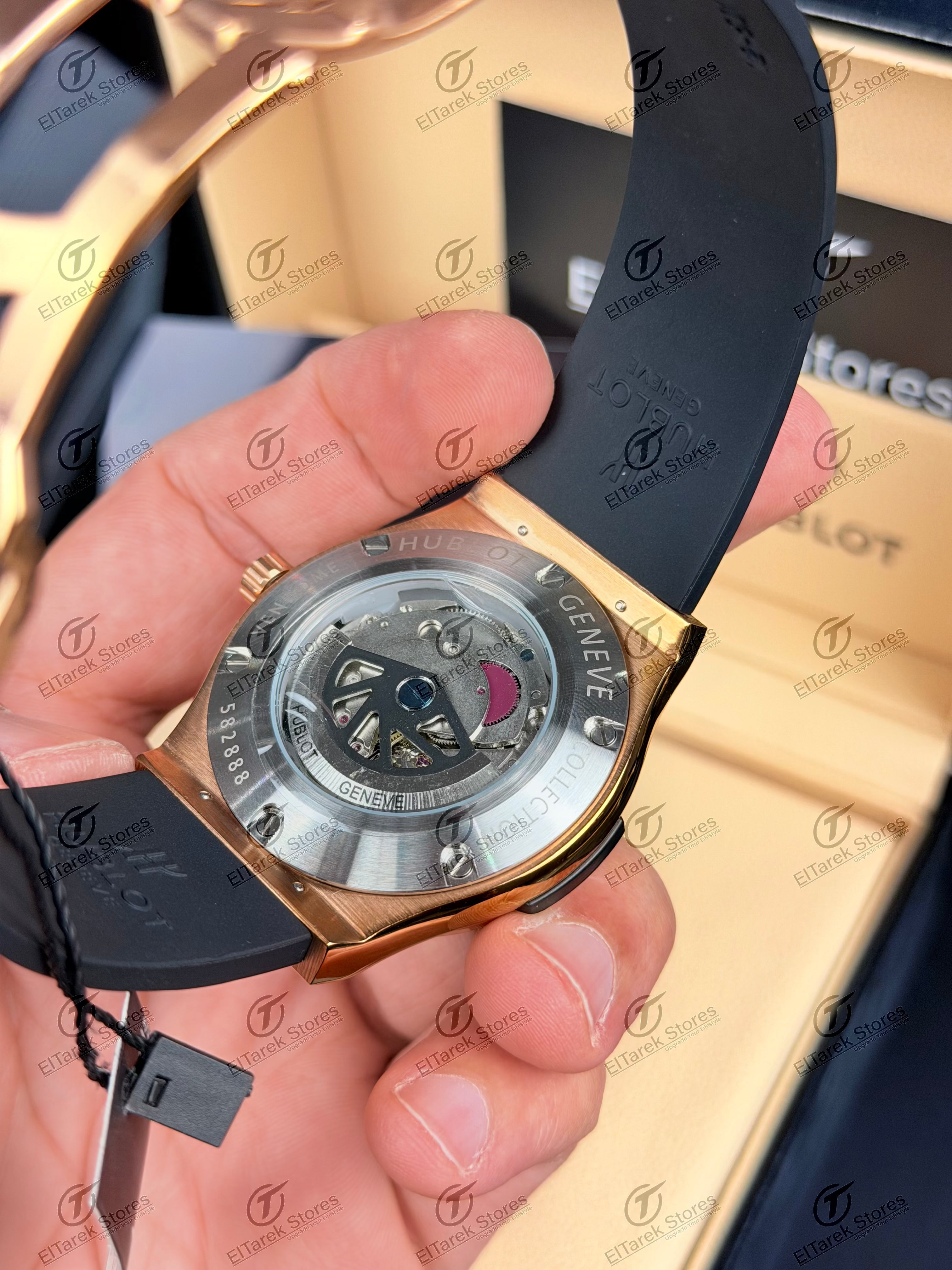 Hublot Classic Fusion Black Dial Black Rubber Rose