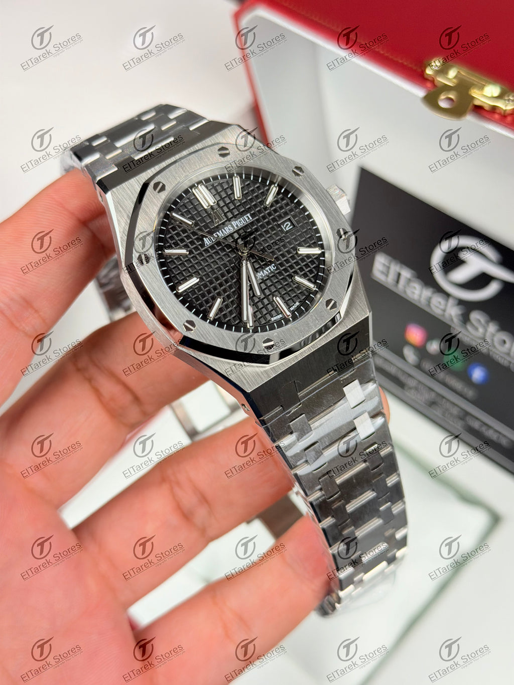 Audemars Piguet Royal Oak Black Dial Metal HQ
