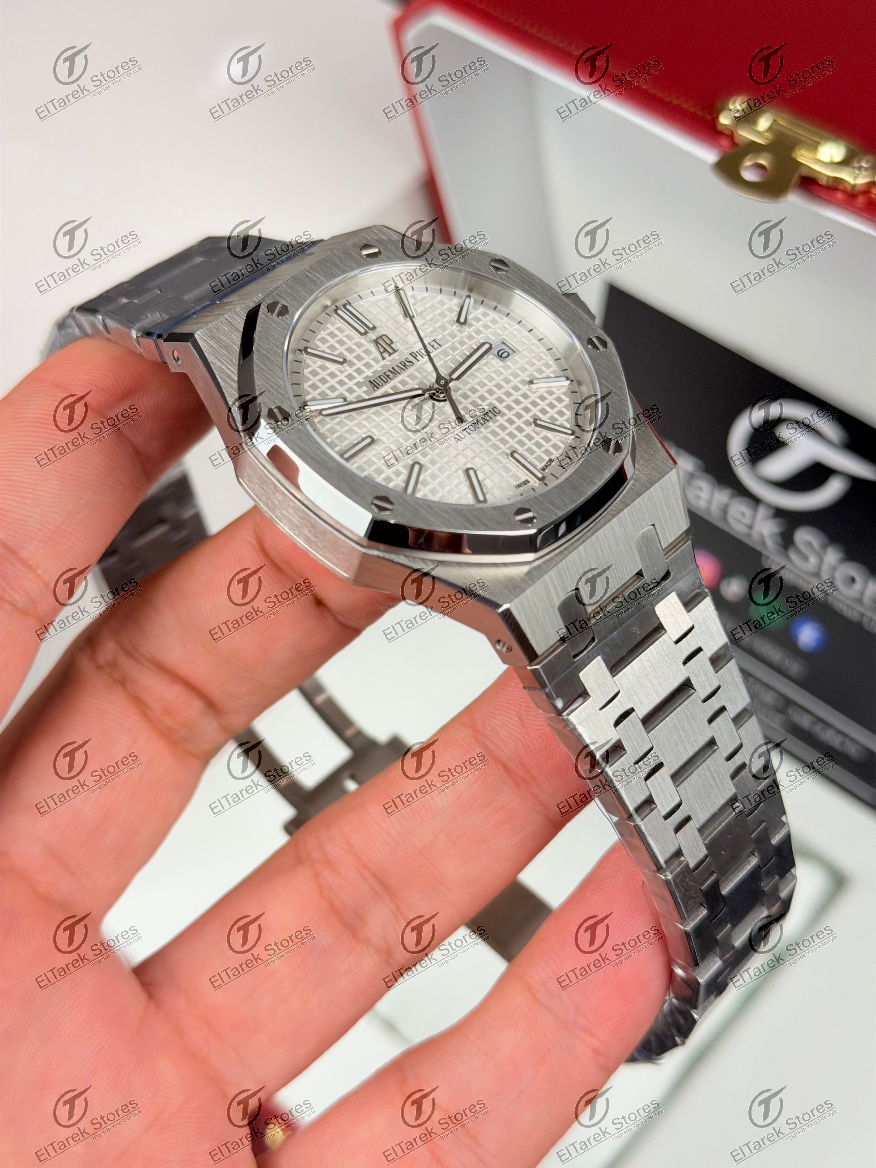 Audemars Piguet Royal Oak White Dial Metal HQ